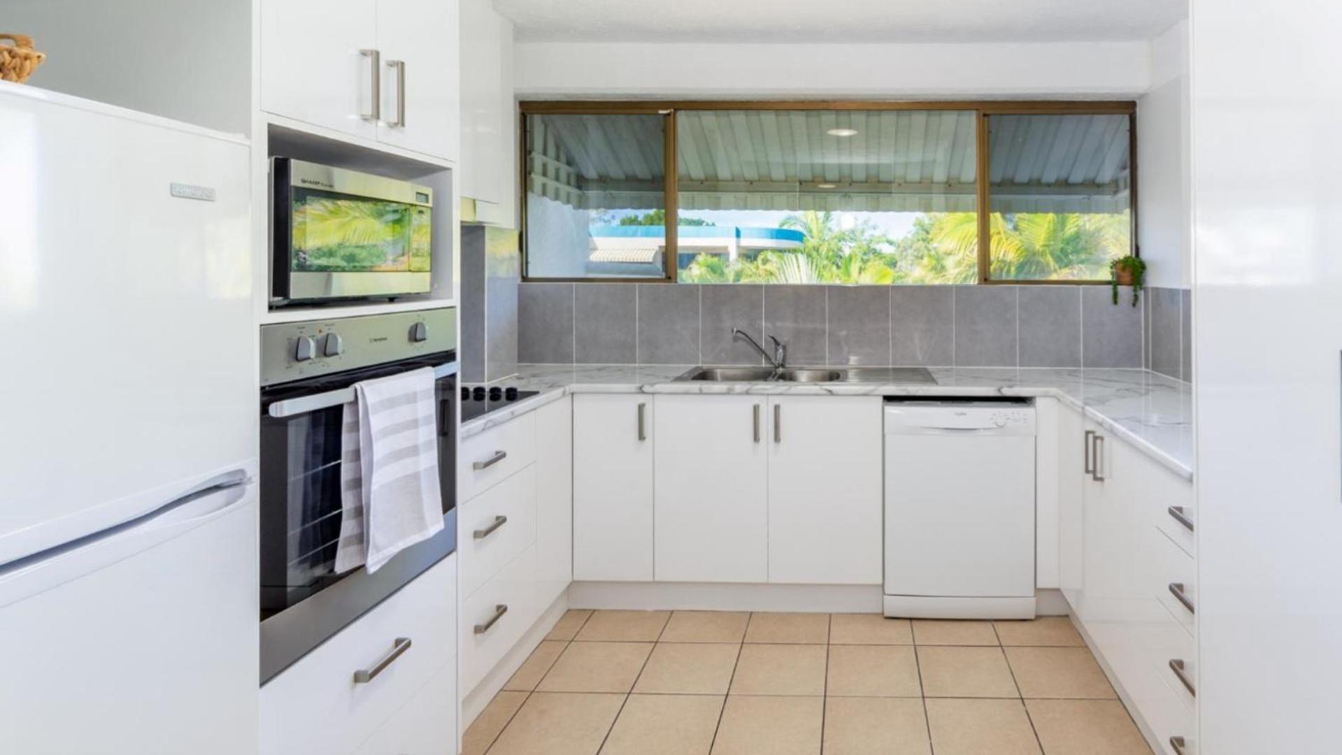 Placid Waters Holiday Apartments Bongaree Εξωτερικό φωτογραφία