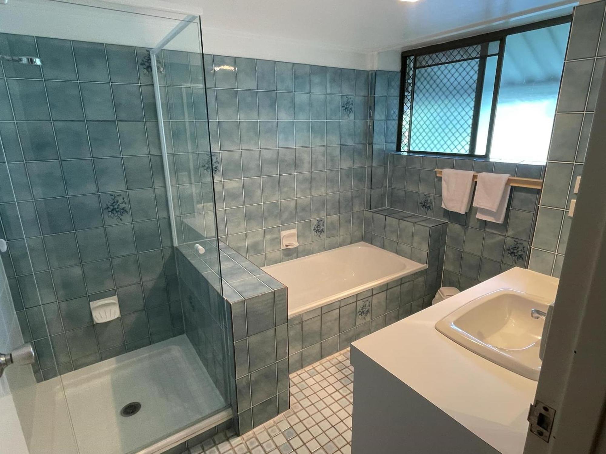 Placid Waters Holiday Apartments Bongaree Εξωτερικό φωτογραφία