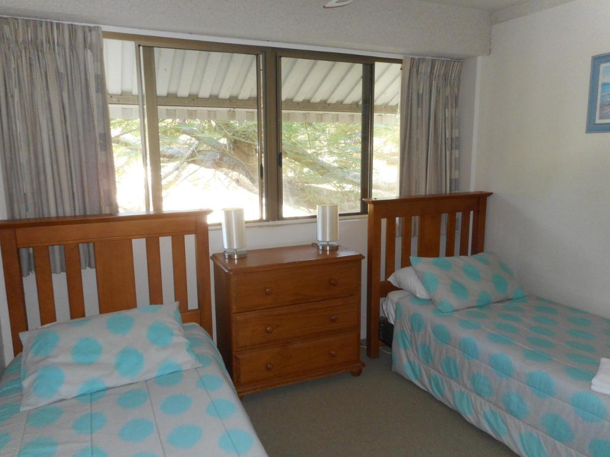 Placid Waters Holiday Apartments Bongaree Εξωτερικό φωτογραφία